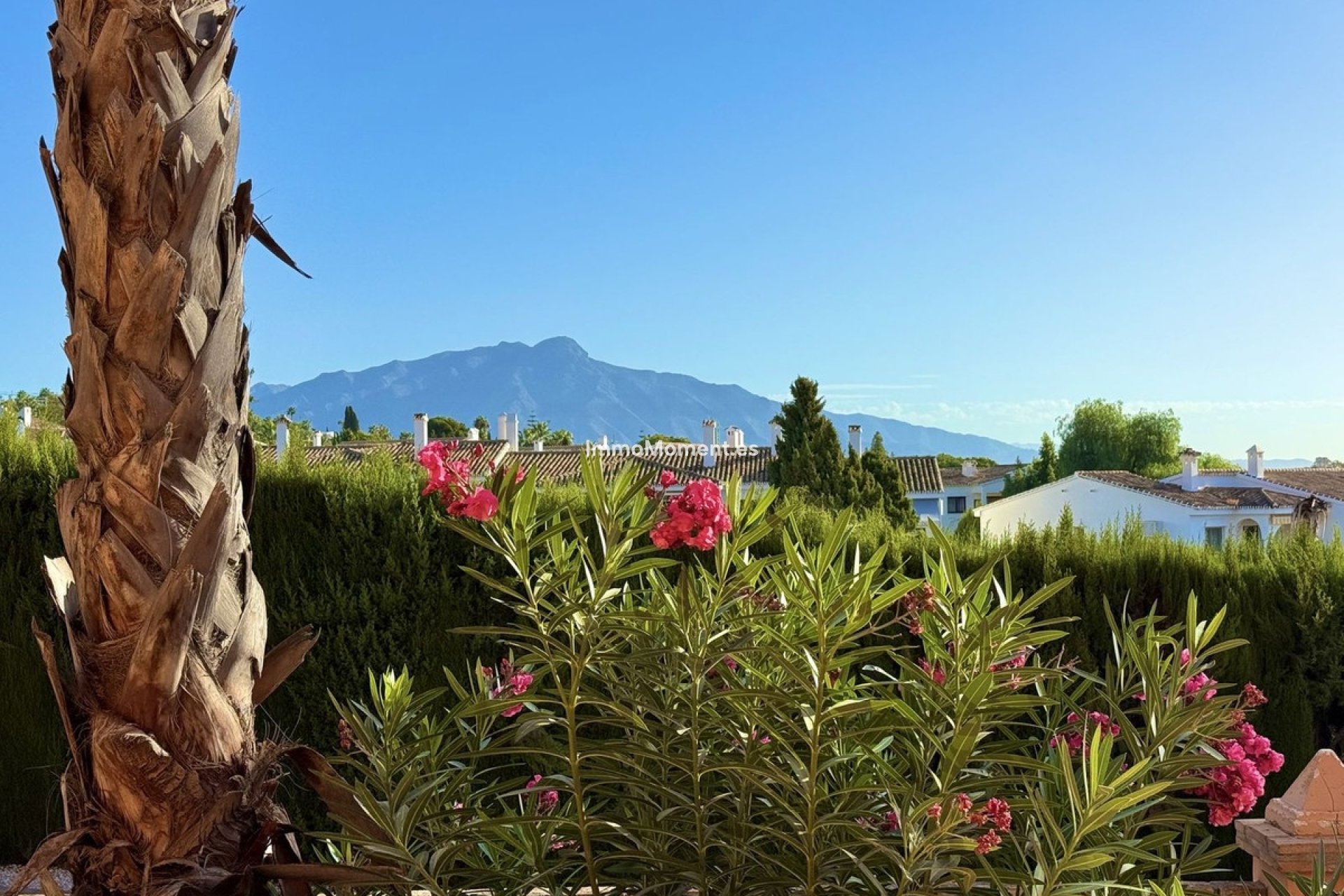 Resale - Apartment - Benahavís - Benahavís Centro