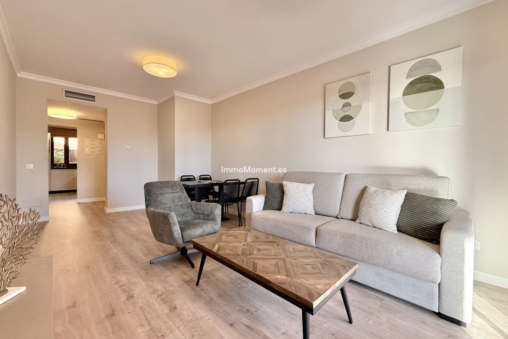 Resale - Apartment - Benahavís - Benahavís Centro