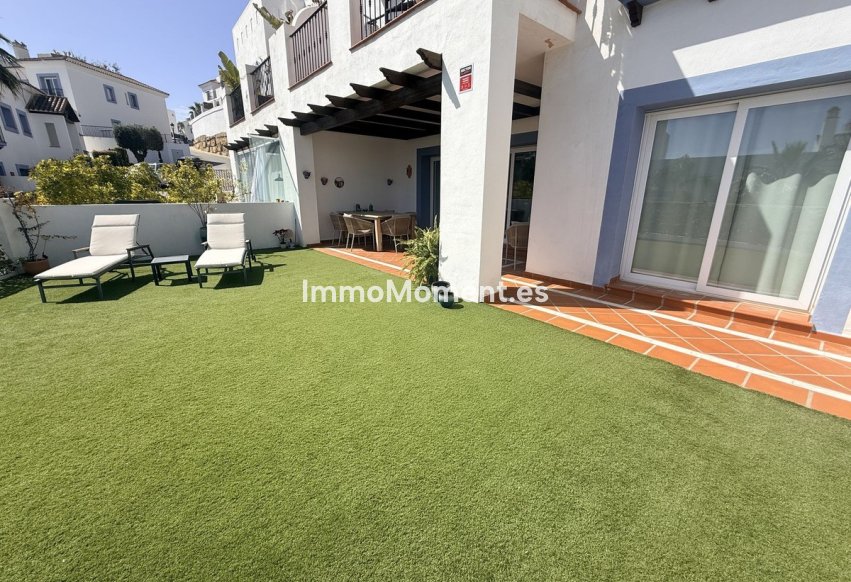 Resale - Apartment - Benahavís - Benahavís Centro