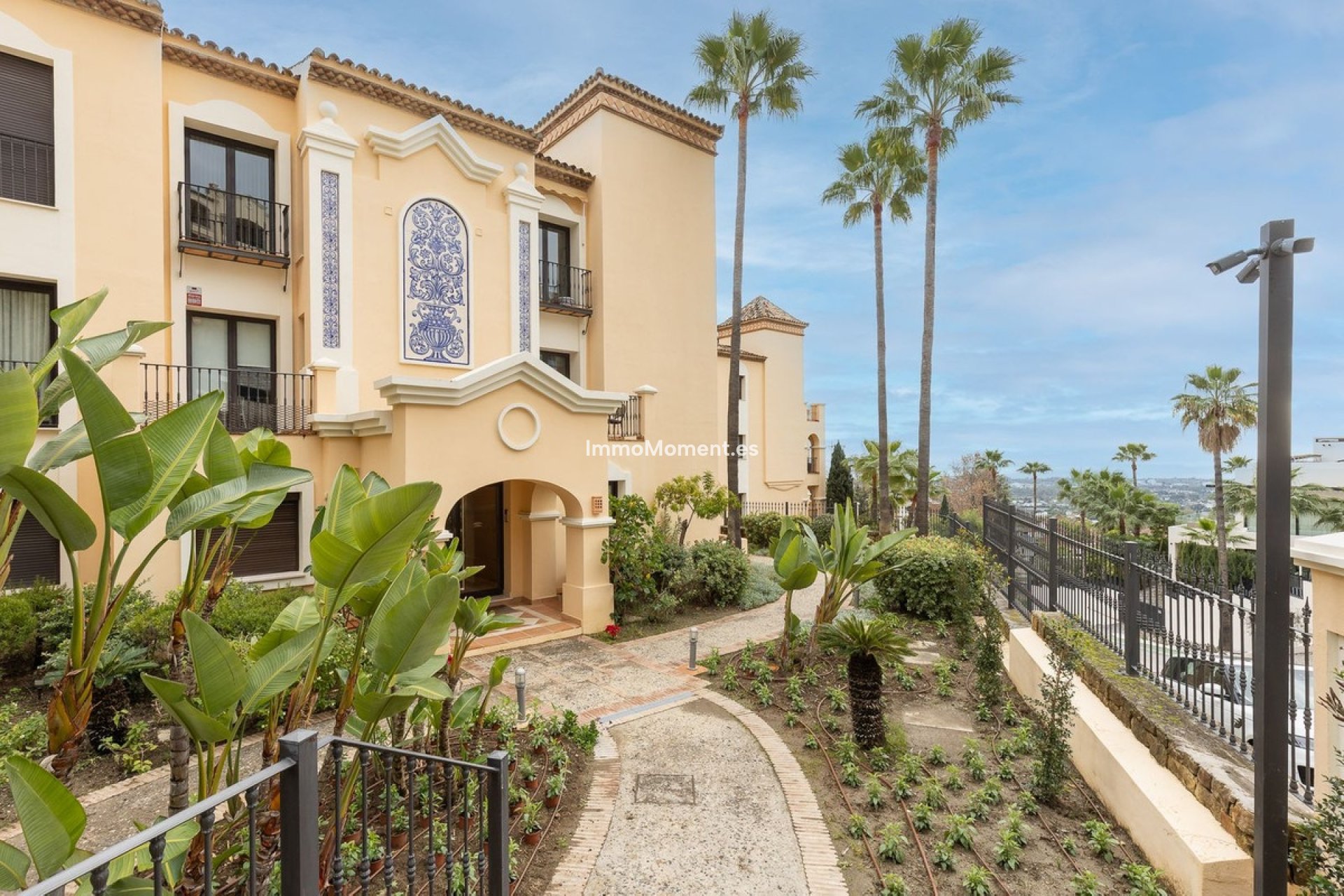 Resale - Apartment - Benahavís - Benahavís Centro