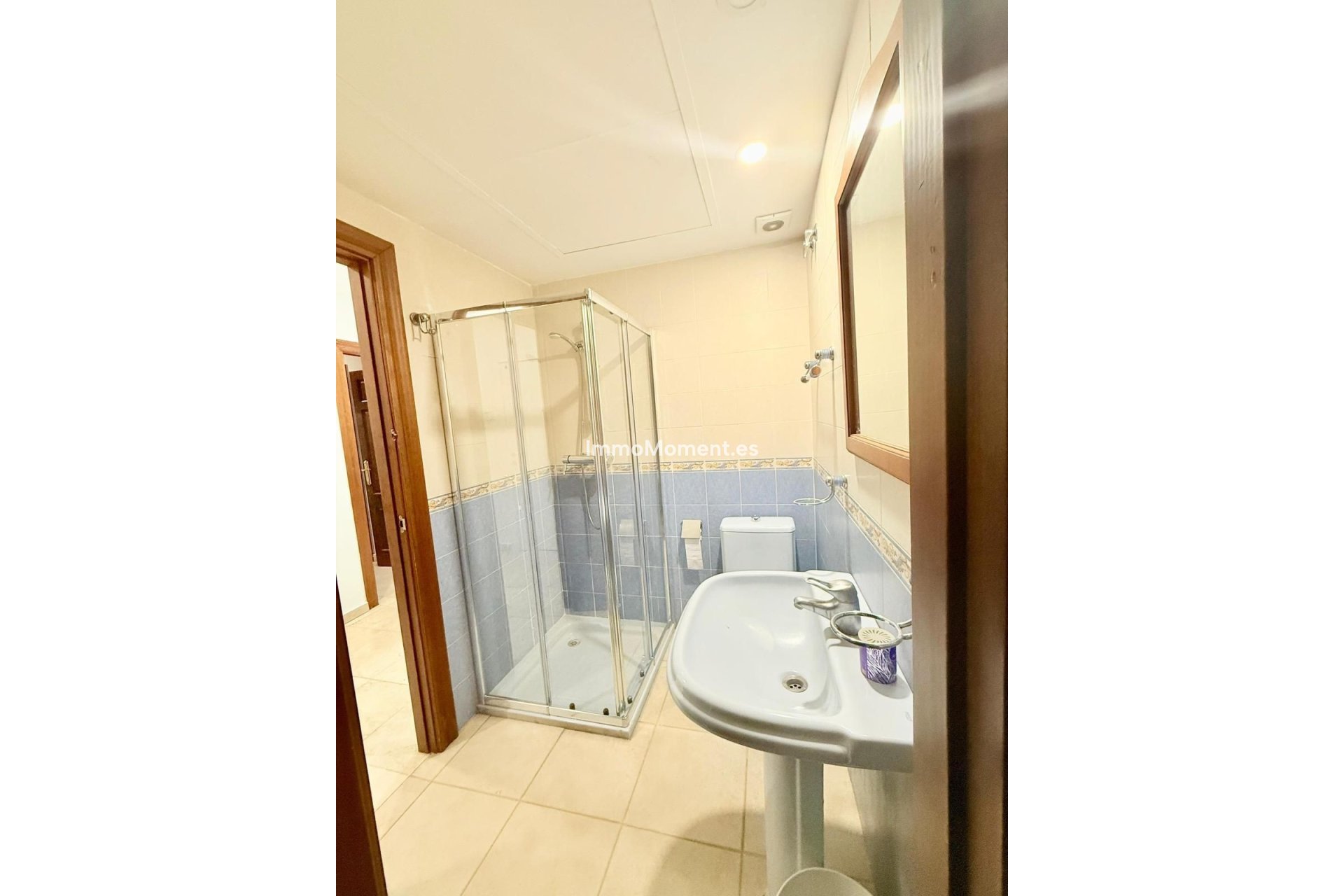 Resale - Apartment - Benahavís - Benahavís Centro