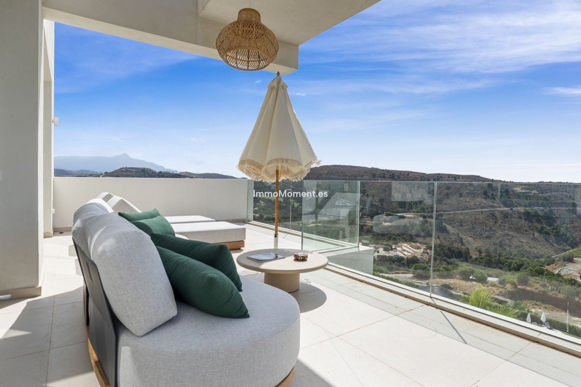 Resale - Apartment - Benahavís - Benahavís Centro