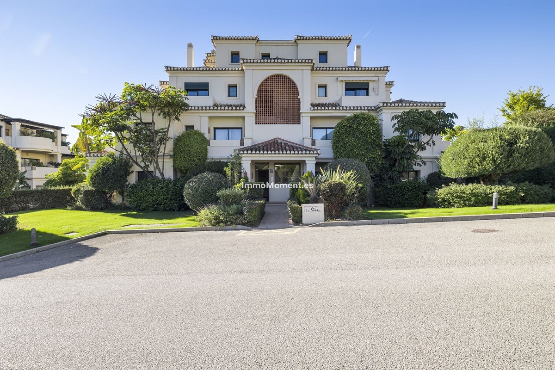 Resale - Apartment - Benahavís - Benahavís Centro