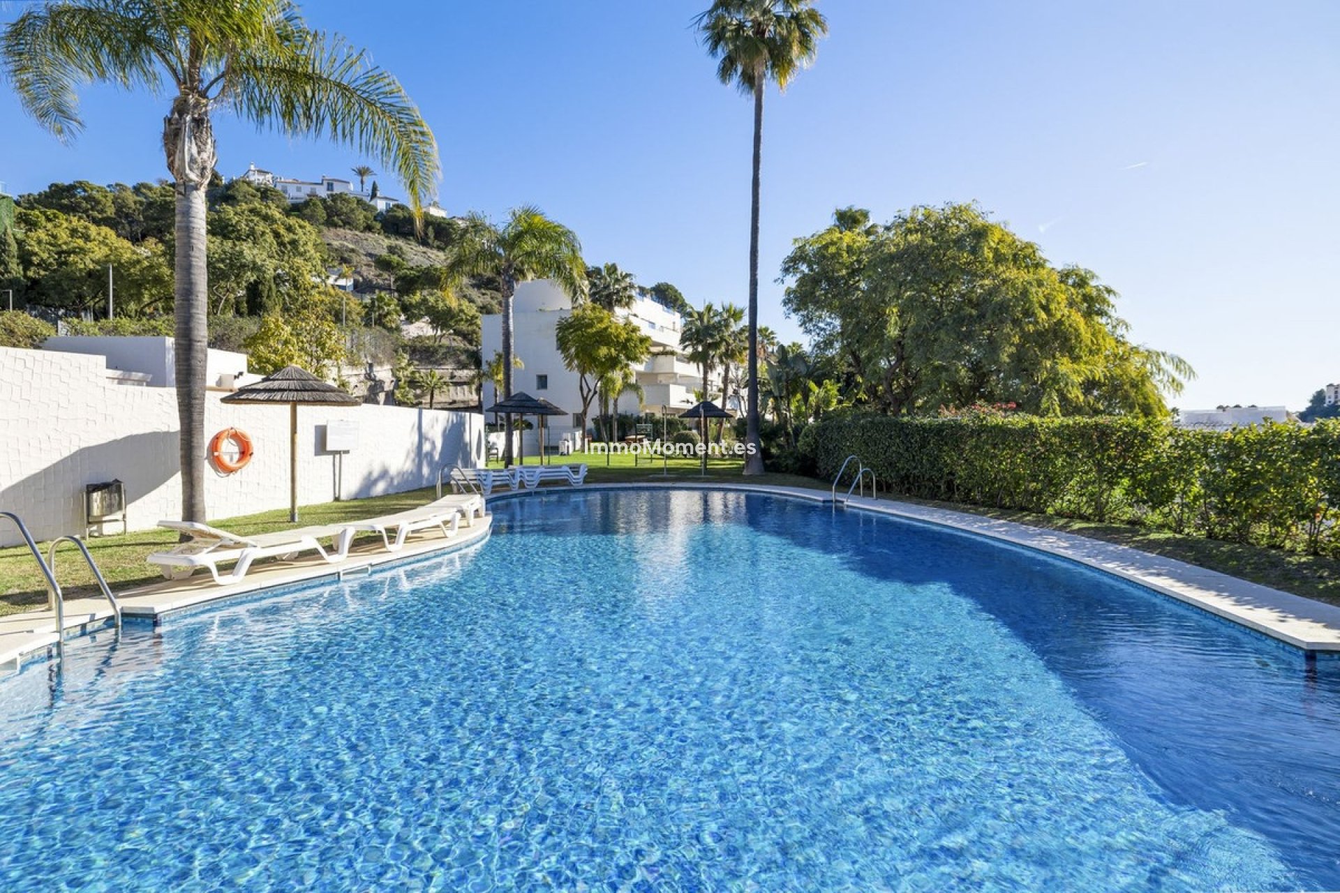 Resale - Apartment - Benahavís - Benahavís Centro