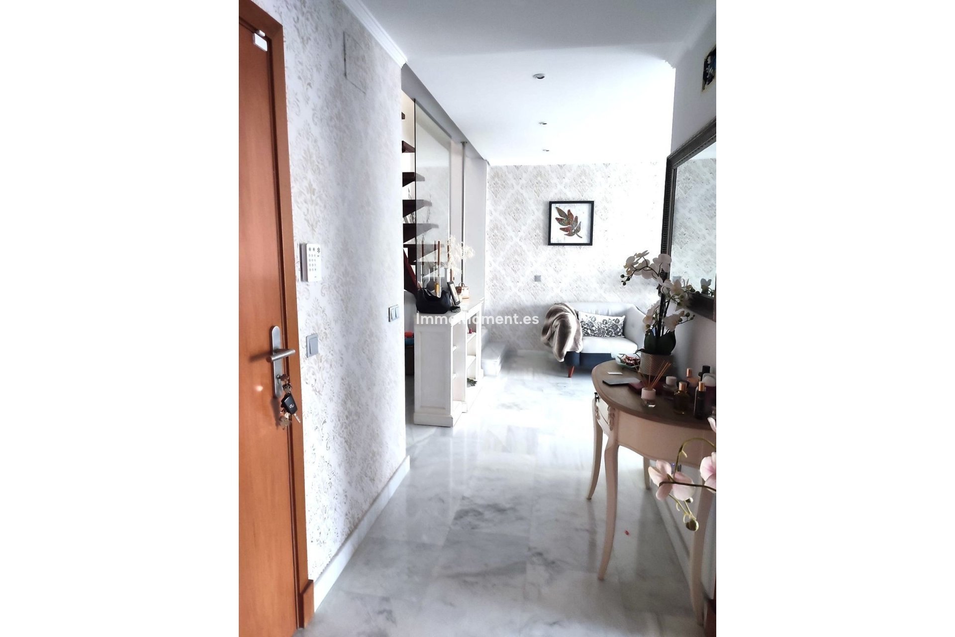 Resale - Apartment - Benahavís - Benahavís Centro