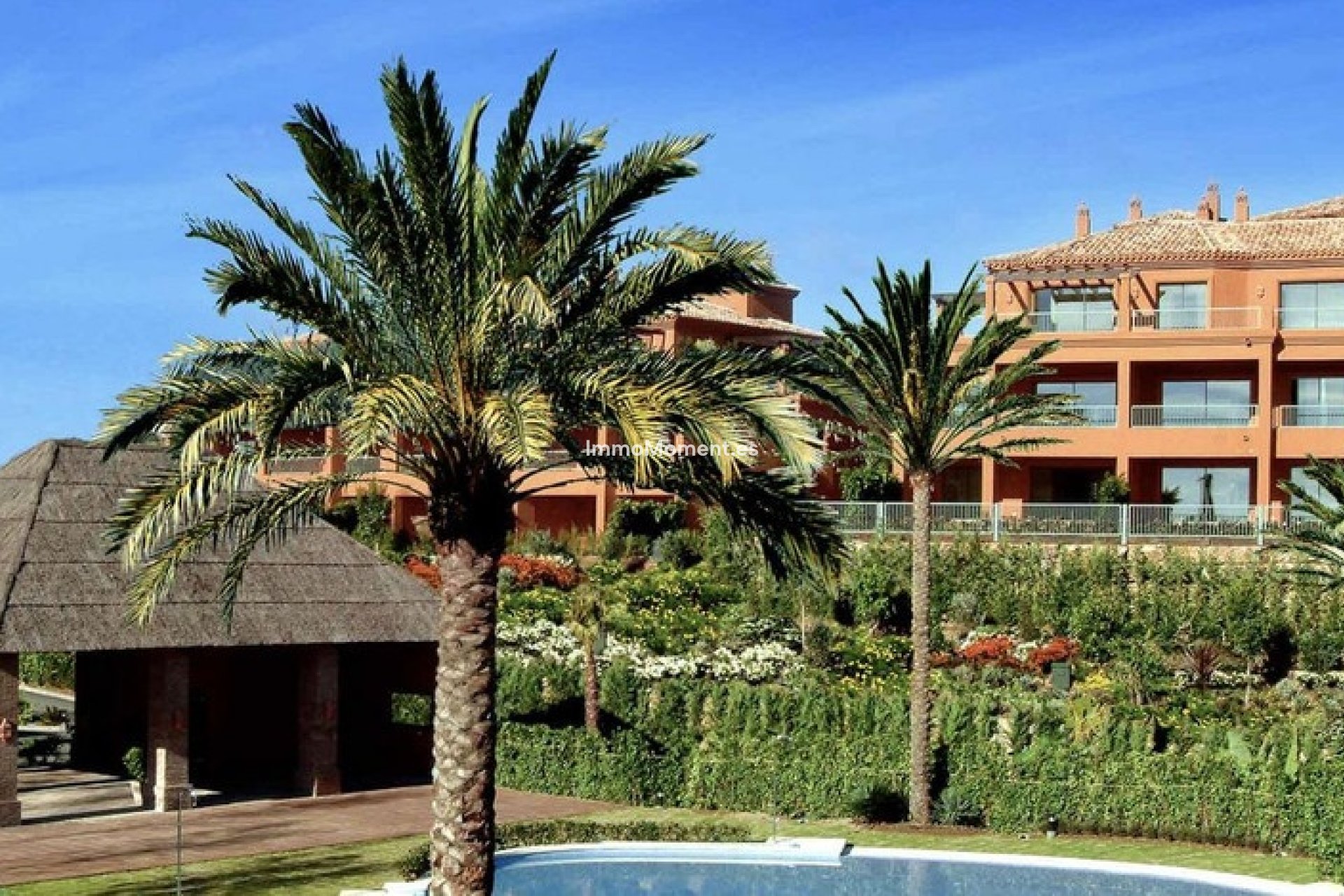 Resale - Apartment - Benahavís - Benahavís Centro