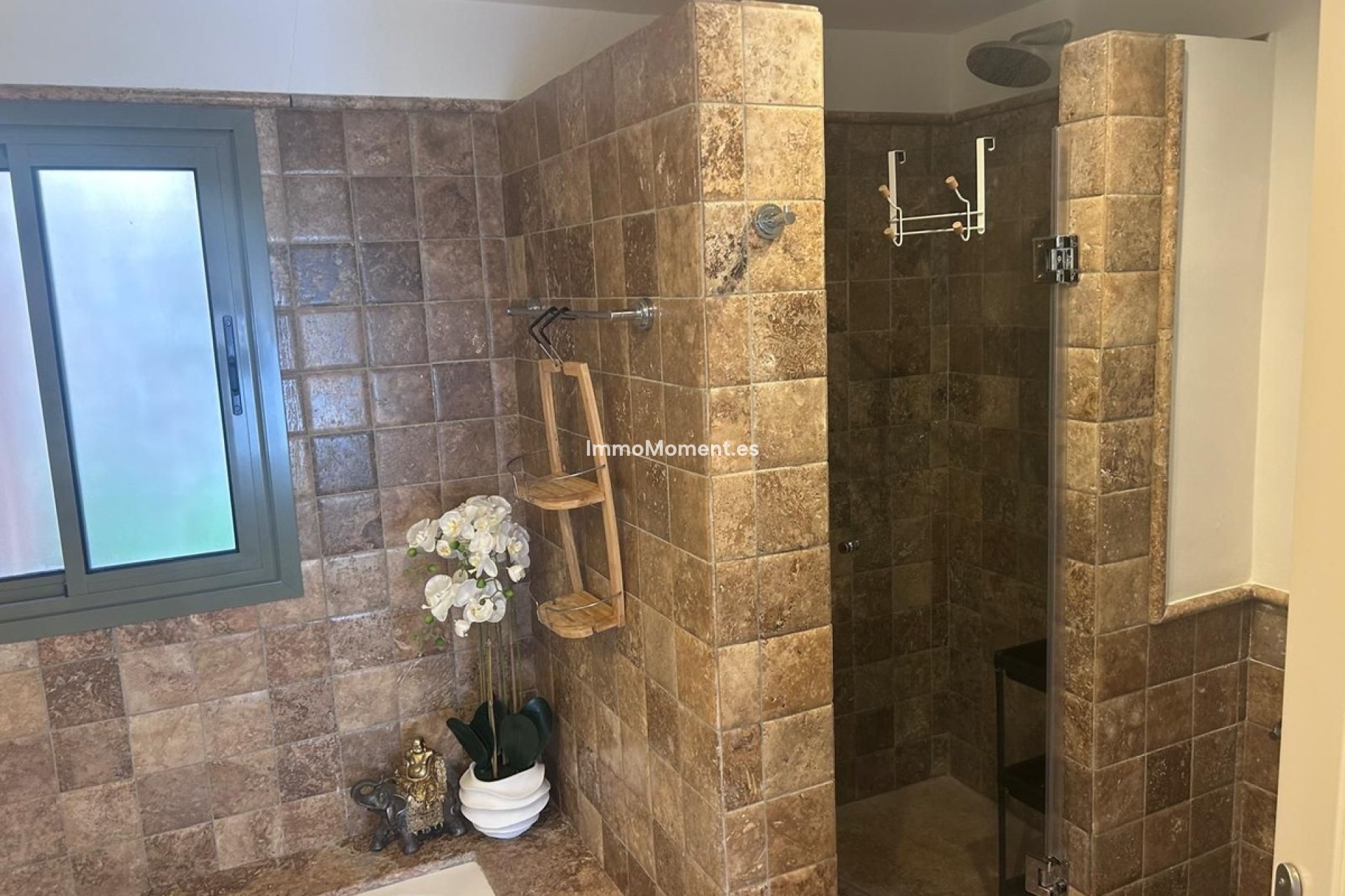 Resale - Apartment - Benahavís - Benahavís Centro