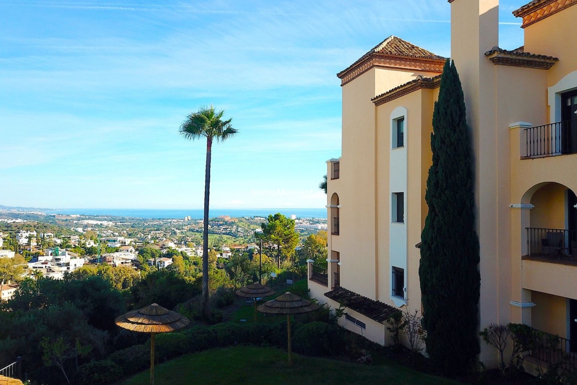 Resale - Apartment - Benahavís - Benahavís Centro