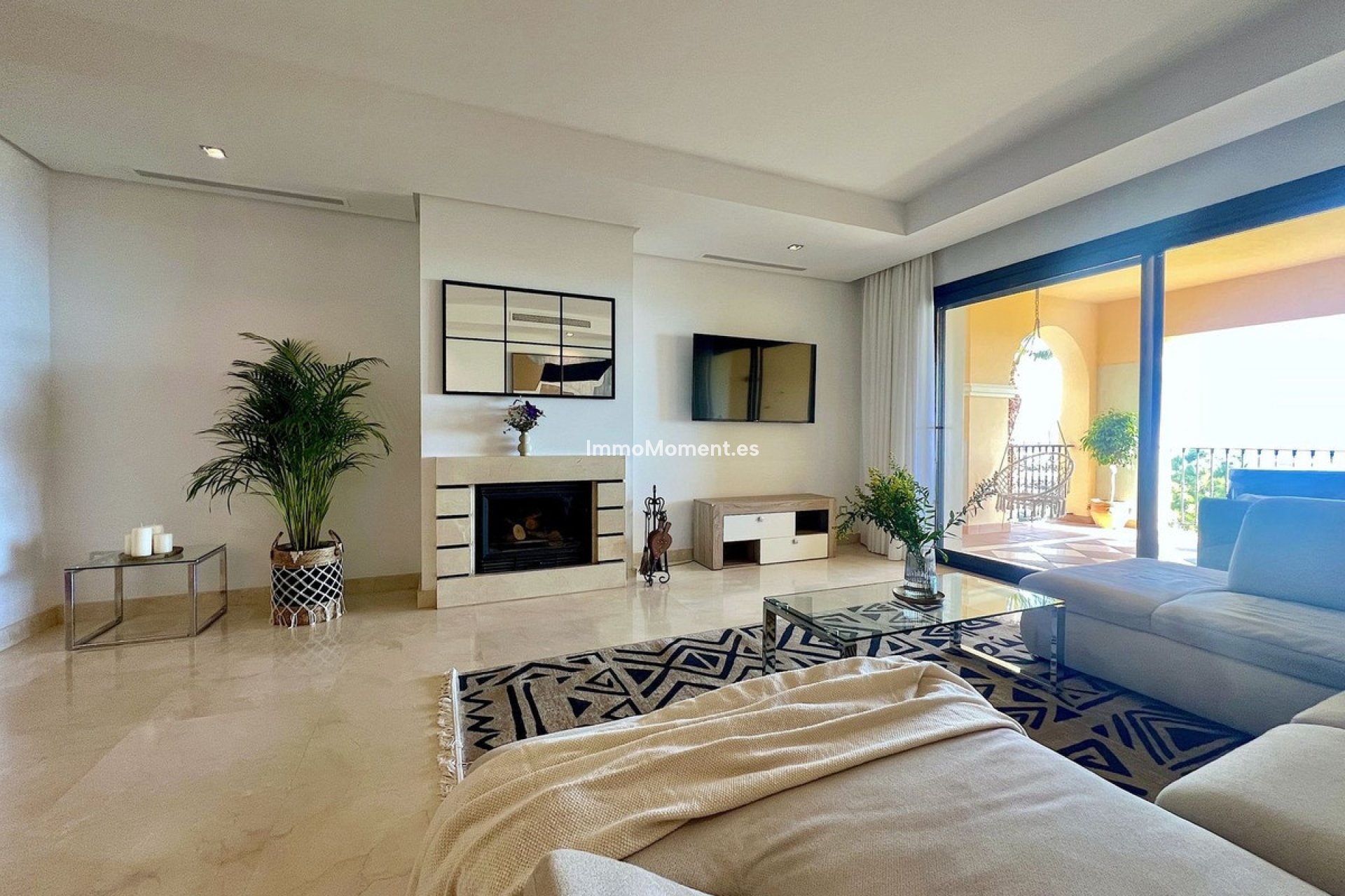 Resale - Apartment - Benahavís - Benahavís Centro