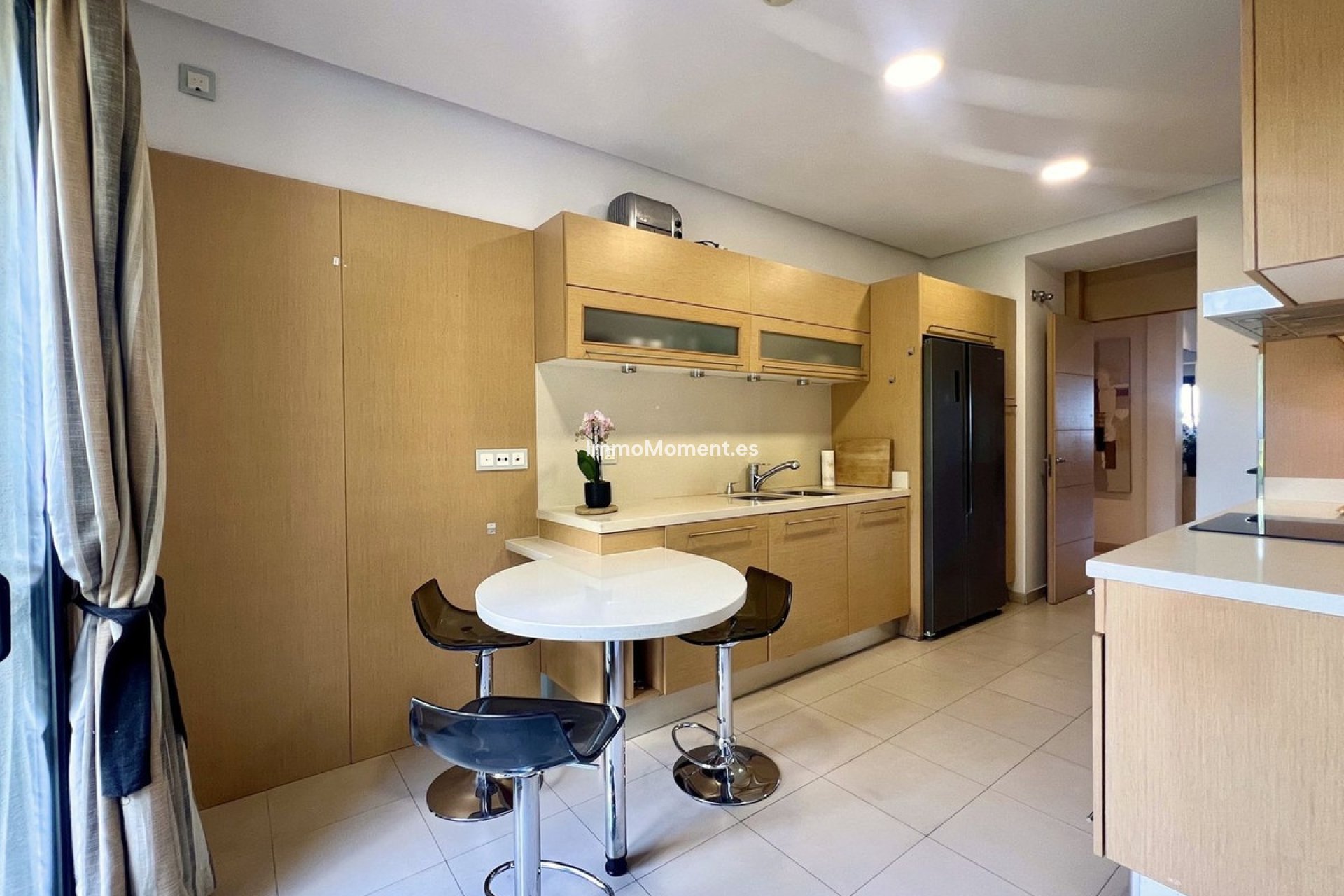 Resale - Apartment - Benahavís - Benahavís Centro