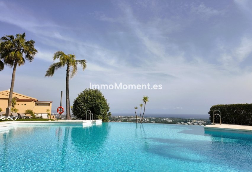 Resale - Apartment - Benahavís - Benahavís Centro