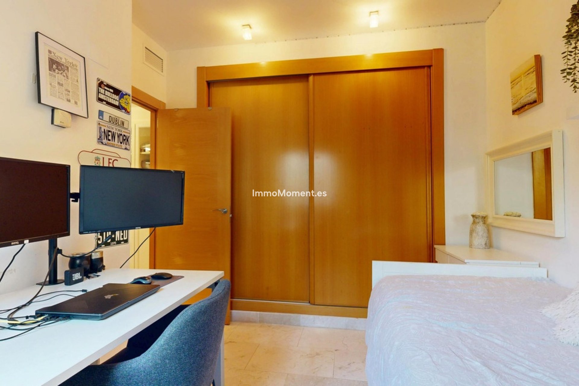 Resale - Apartment - Benahavís - Benahavís Centro