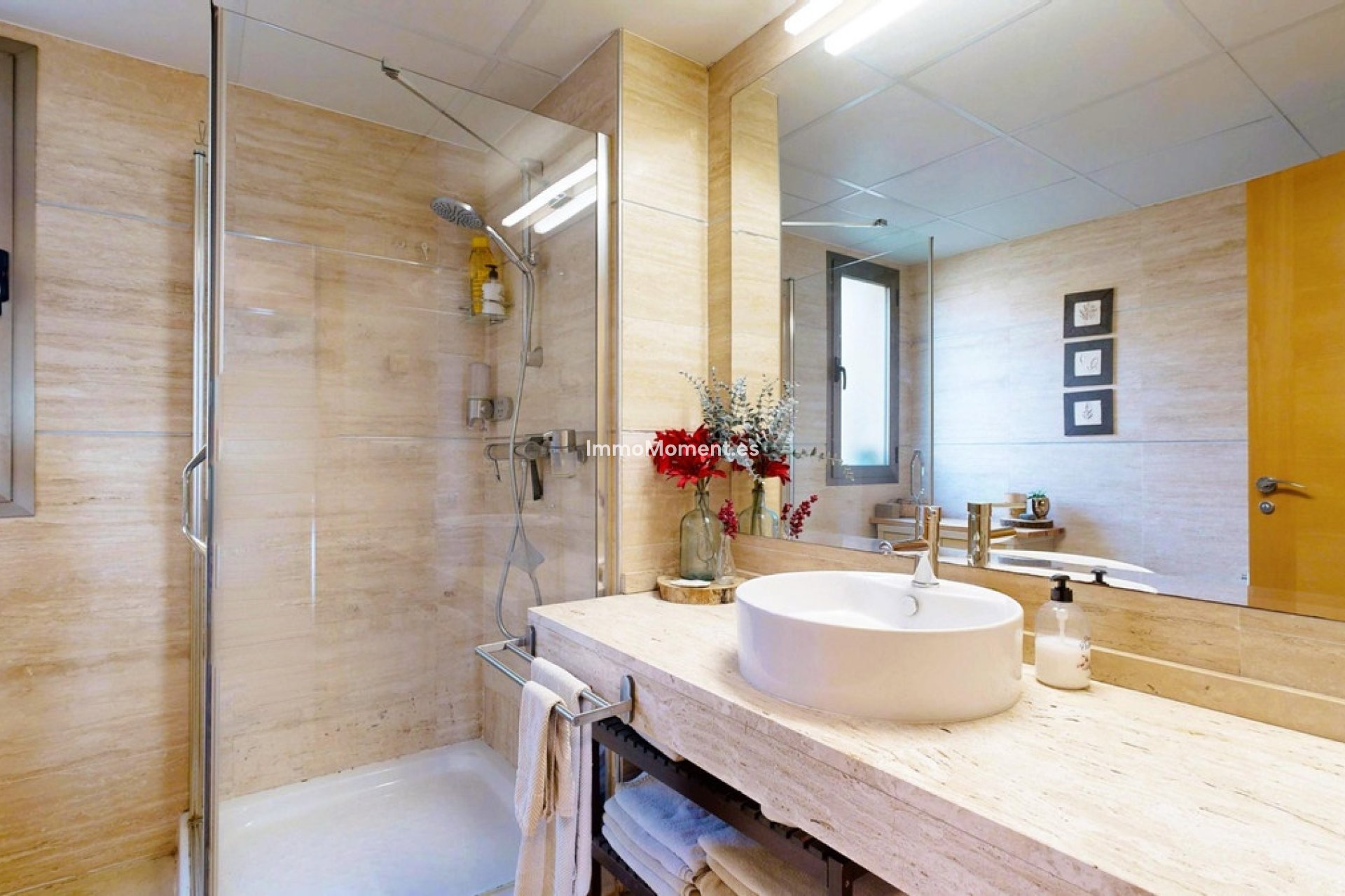 Resale - Apartment - Benahavís - Benahavís Centro