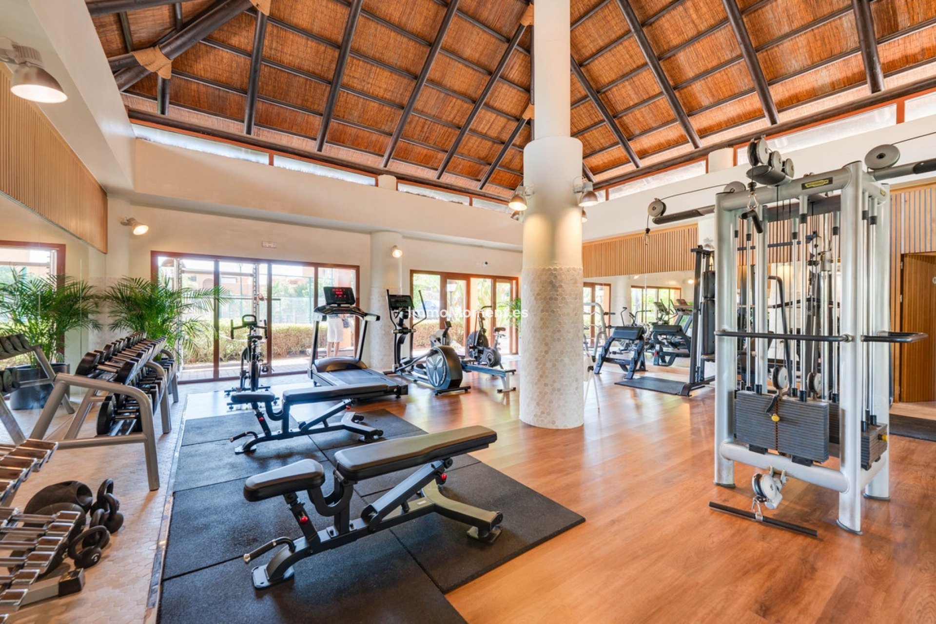 Resale - Apartment - Benahavís - Benahavís Centro