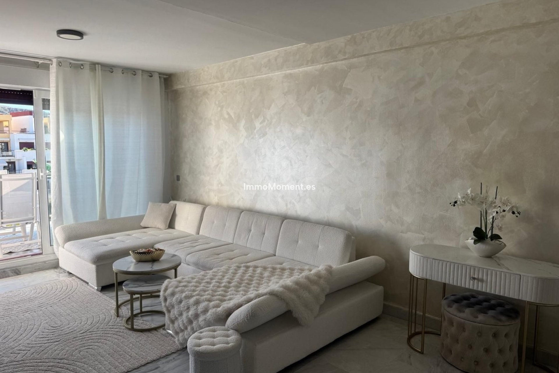 Resale - Apartment - Benahavís - Benahavís Centro