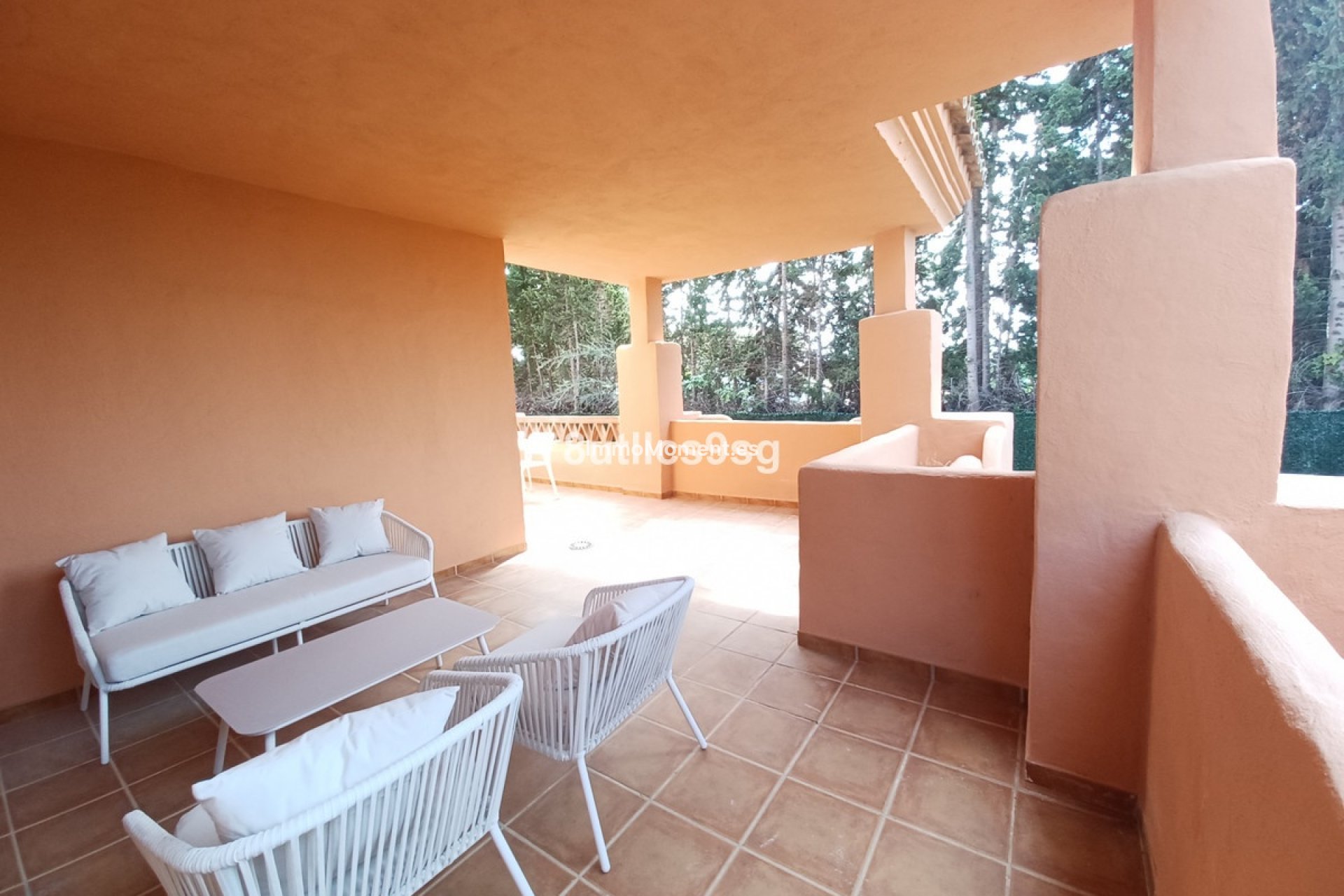 Resale - Apartment - Benahavís - Benahavís Centro