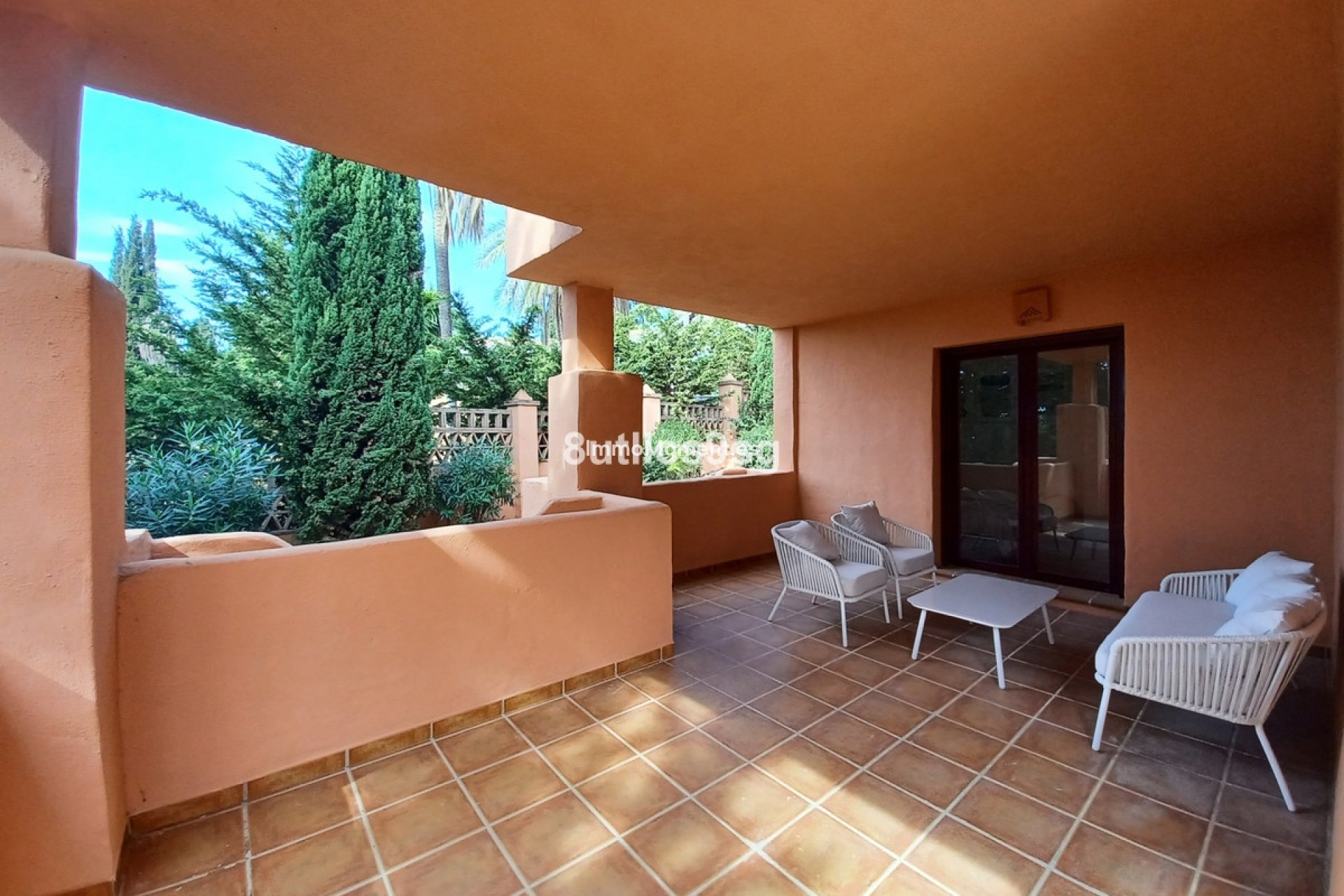 Resale - Apartment - Benahavís - Benahavís Centro