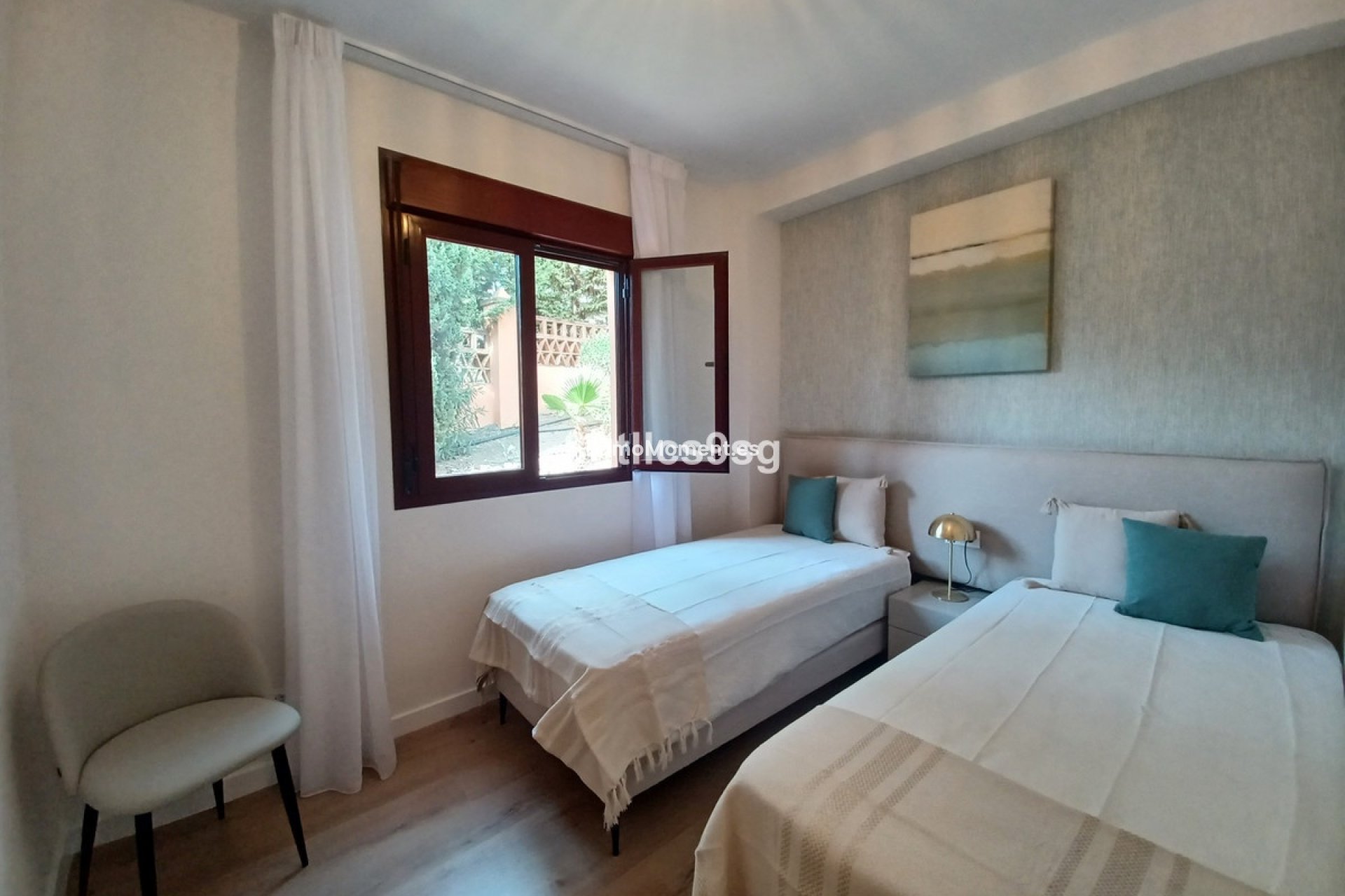 Resale - Apartment - Benahavís - Benahavís Centro