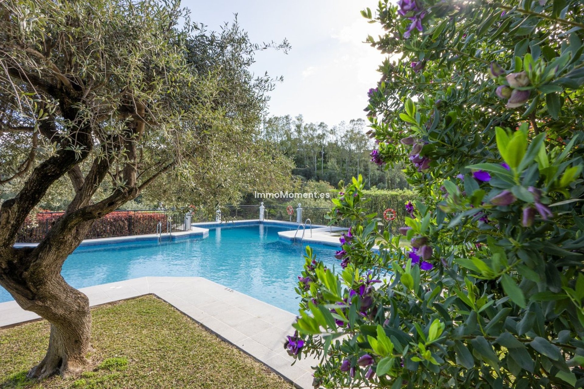 Resale - Apartment - Benahavís - Benahavís Centro