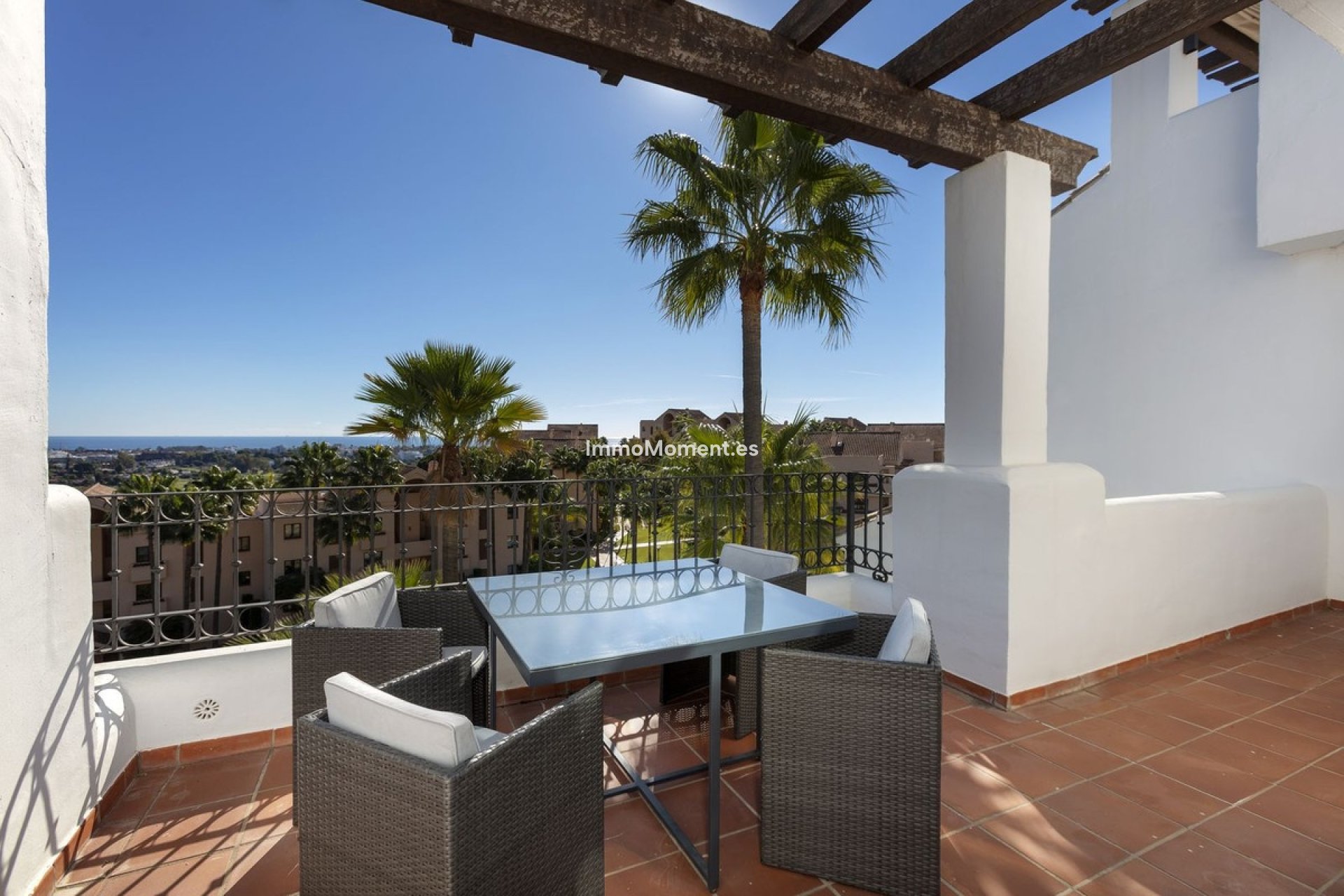 Resale - Apartment - Benahavís - Benahavís Centro