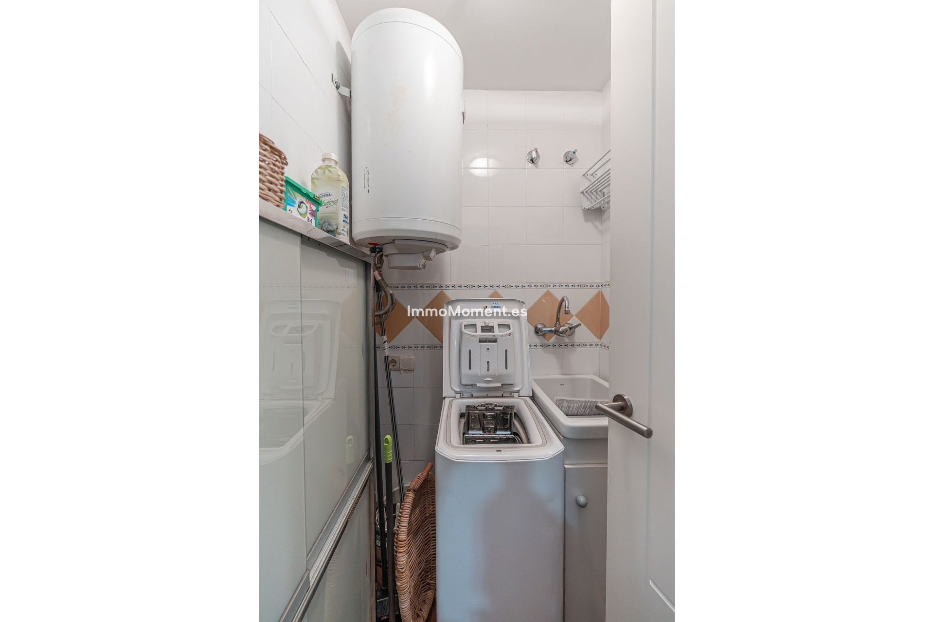 Resale - Apartment - Benahavís - Benahavís Centro