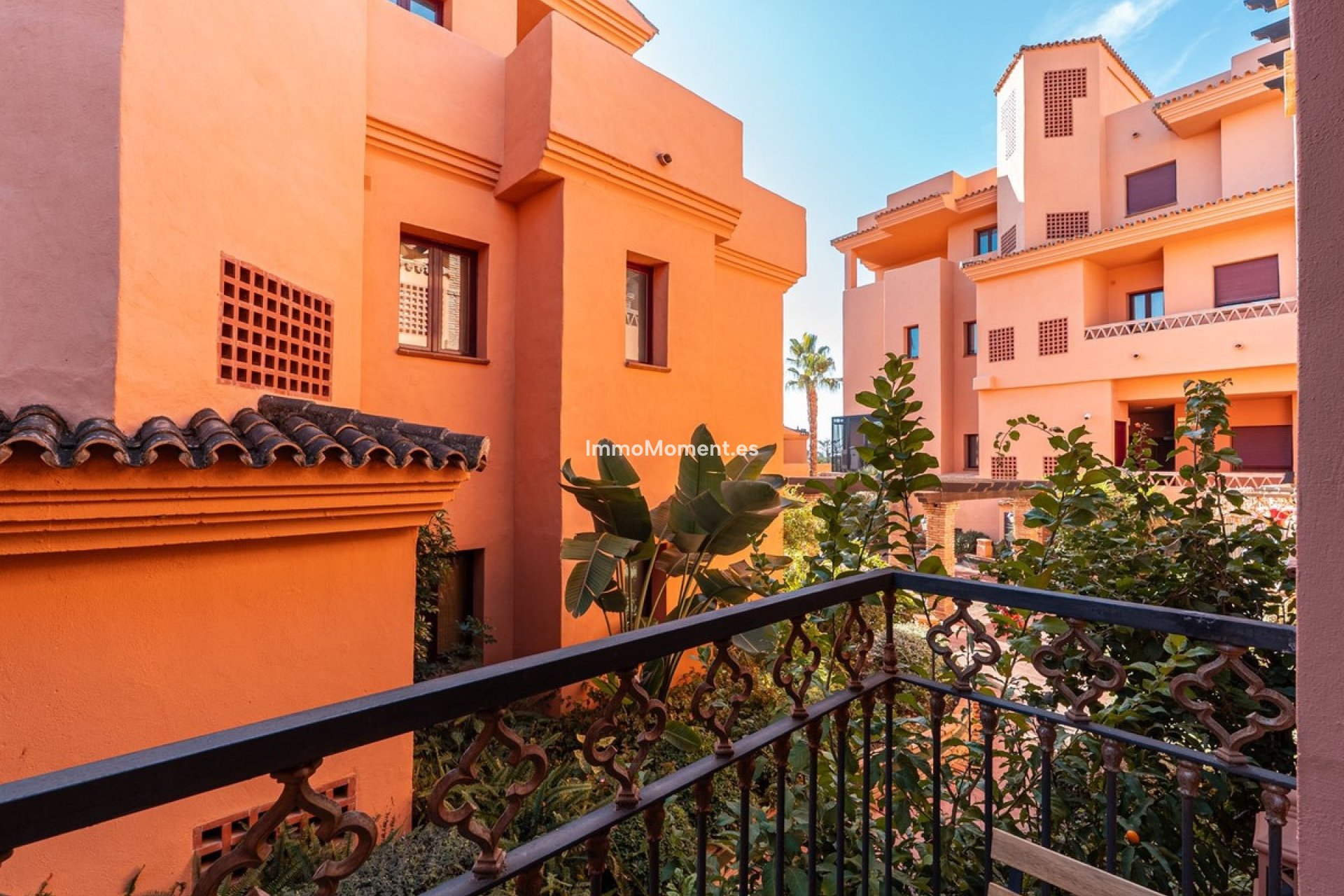 Resale - Apartment - Benahavís - Benahavís Centro