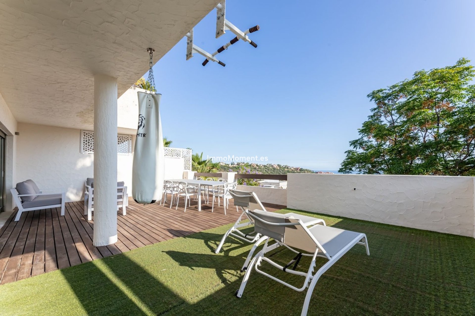 Resale - Apartment - Benahavís - Benahavís Centro