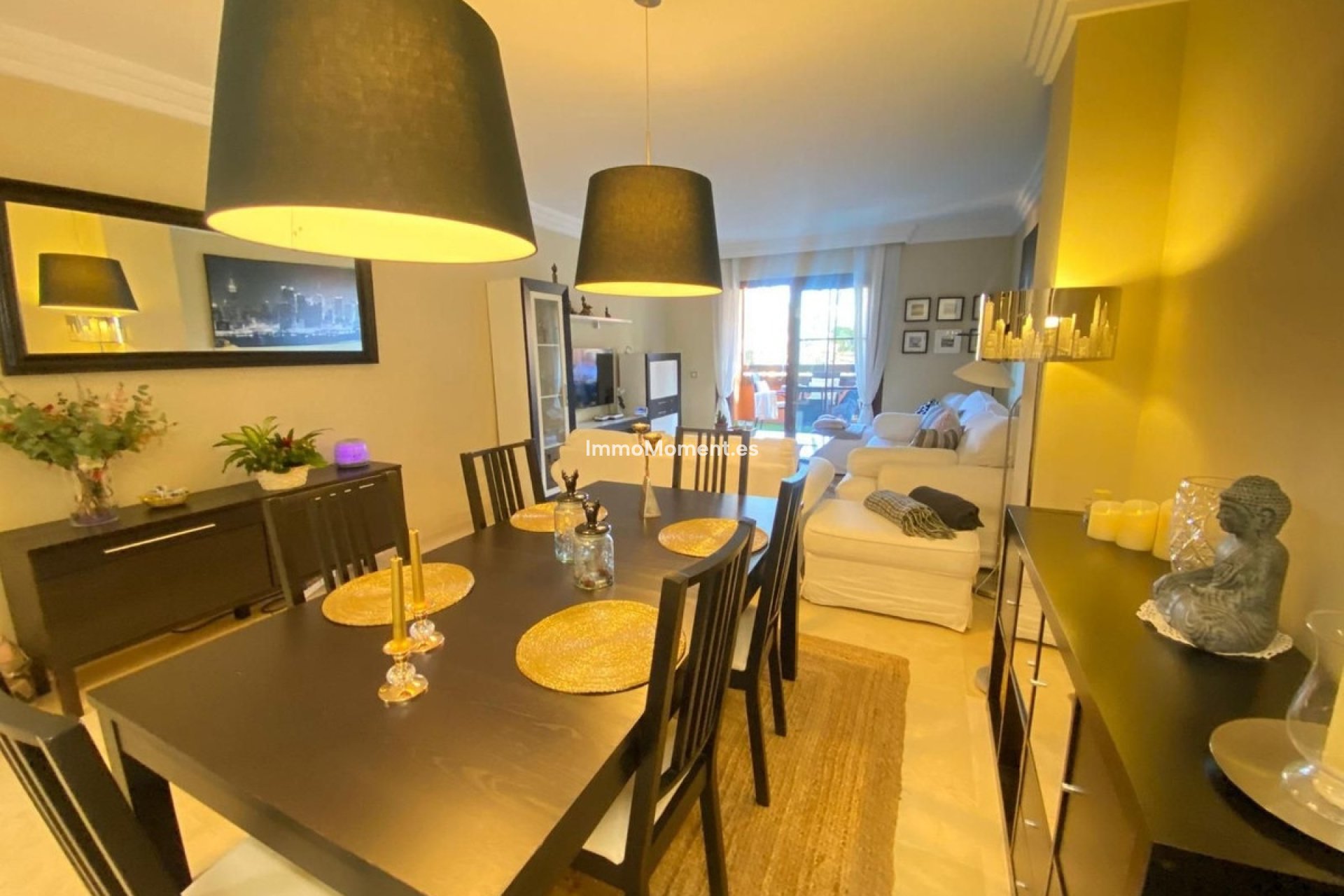 Resale - Apartment - Benahavís - Benahavís Centro