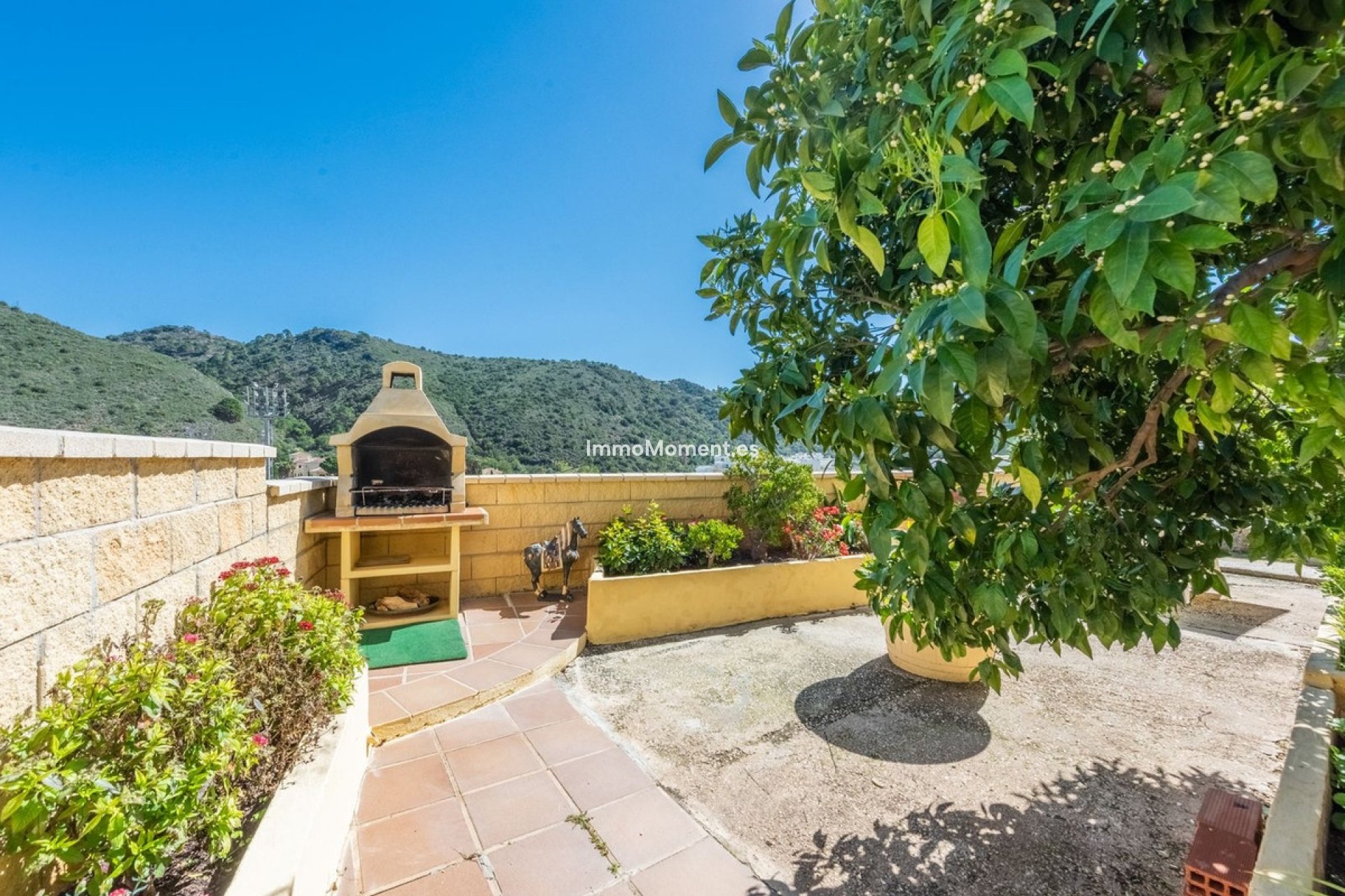 Resale - Apartment - Benahavís - Benahavís Centro