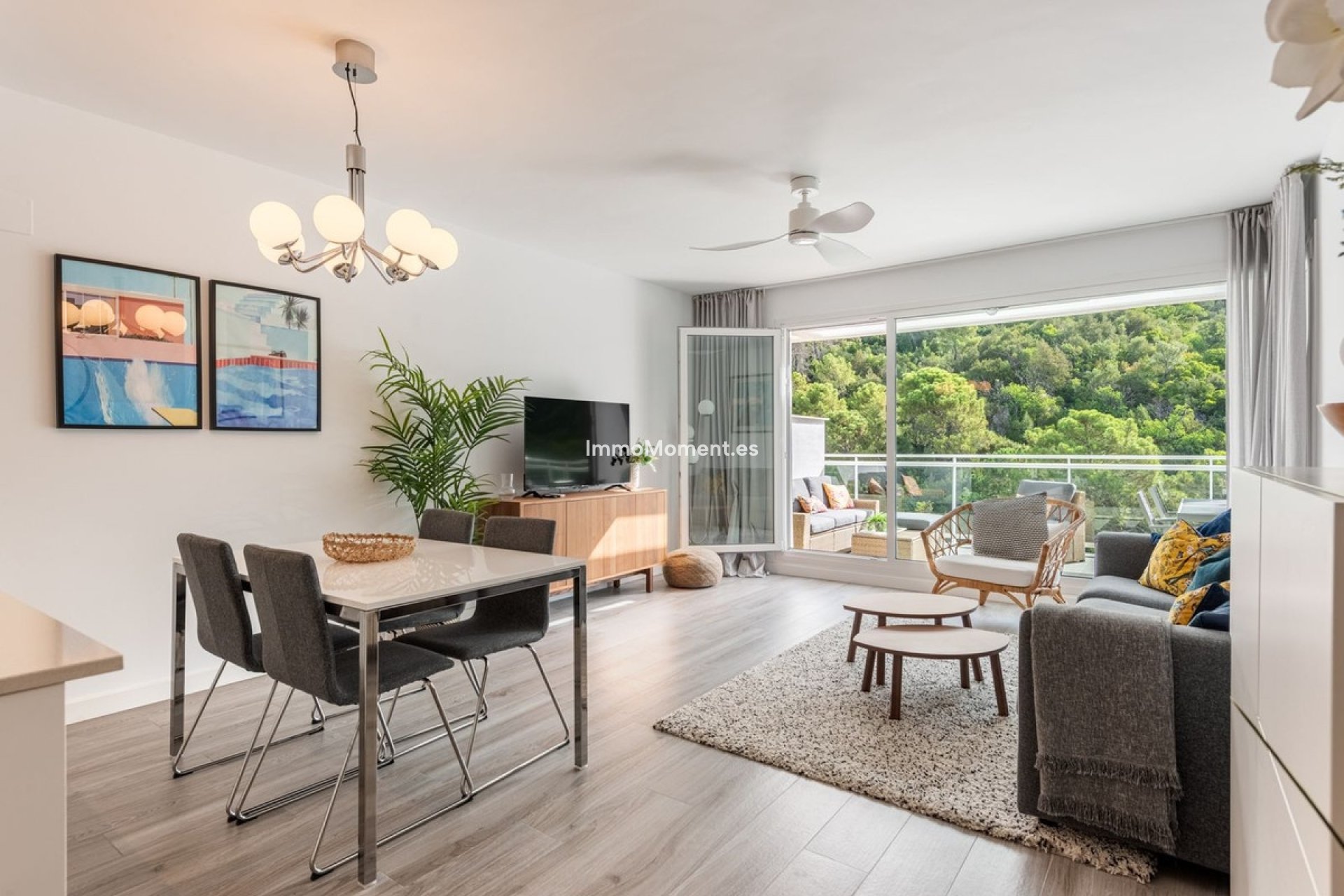 Resale - Apartment - Benahavís - Benahavís Centro