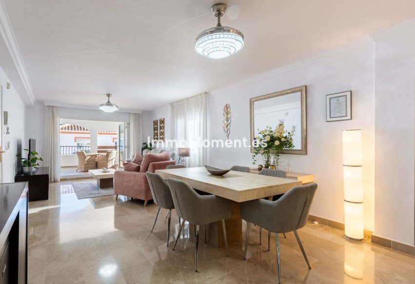 Resale - Apartment - Benahavís - Benahavís Centro