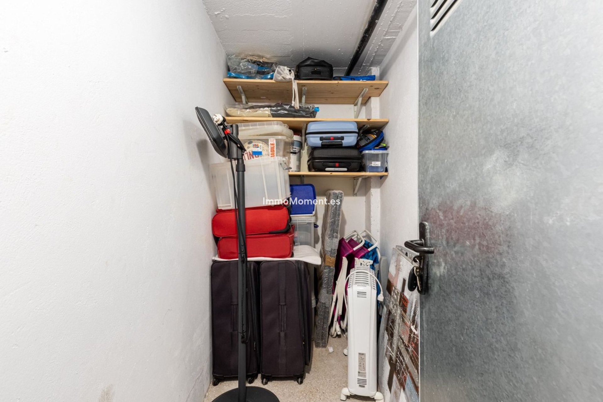 Resale - Apartment - Benahavís - Benahavís Centro