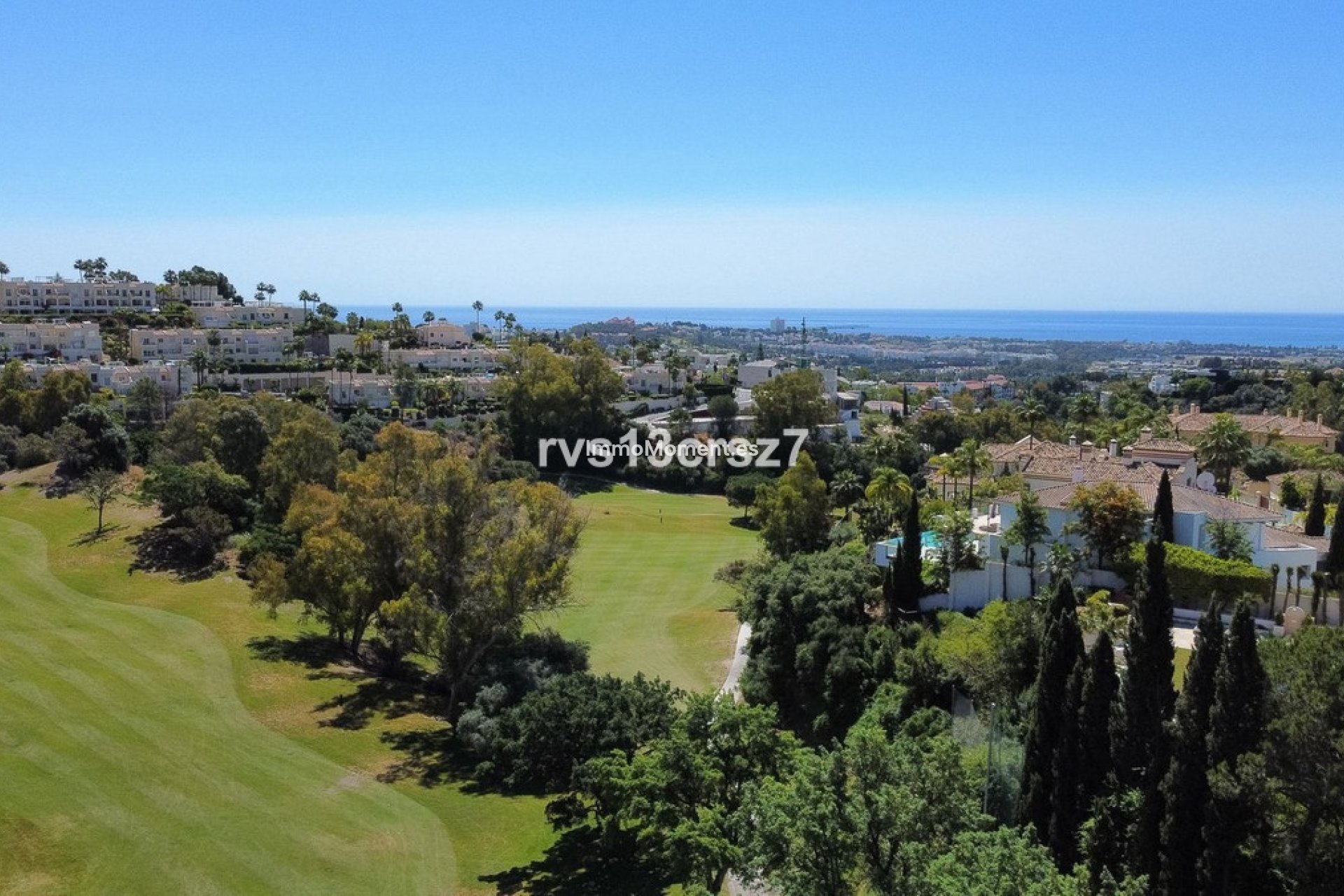 Resale - Apartment - Benahavís - Benahavís Centro