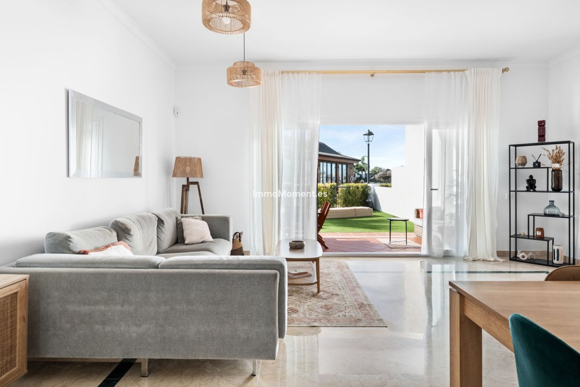 Resale - Apartment - Benahavís - Benahavís Centro