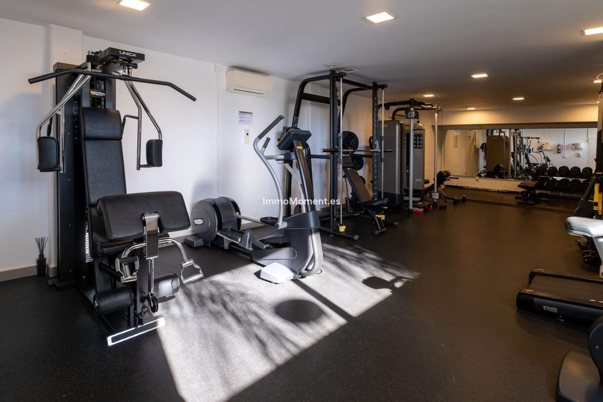 Resale - Apartment - Benahavís - Benahavís Centro