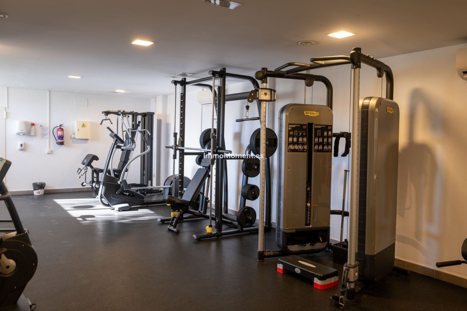 Resale - Apartment - Benahavís - Benahavís Centro