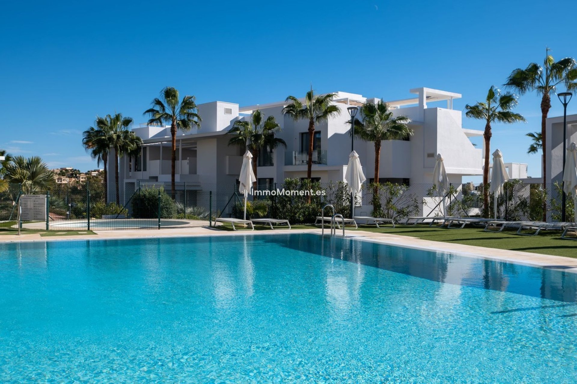 Resale - Apartment - Benahavís - Benahavís Centro