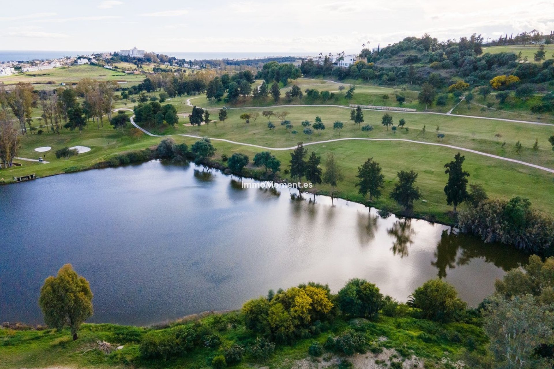 Resale - Apartment - Benahavís - Benahavís Centro