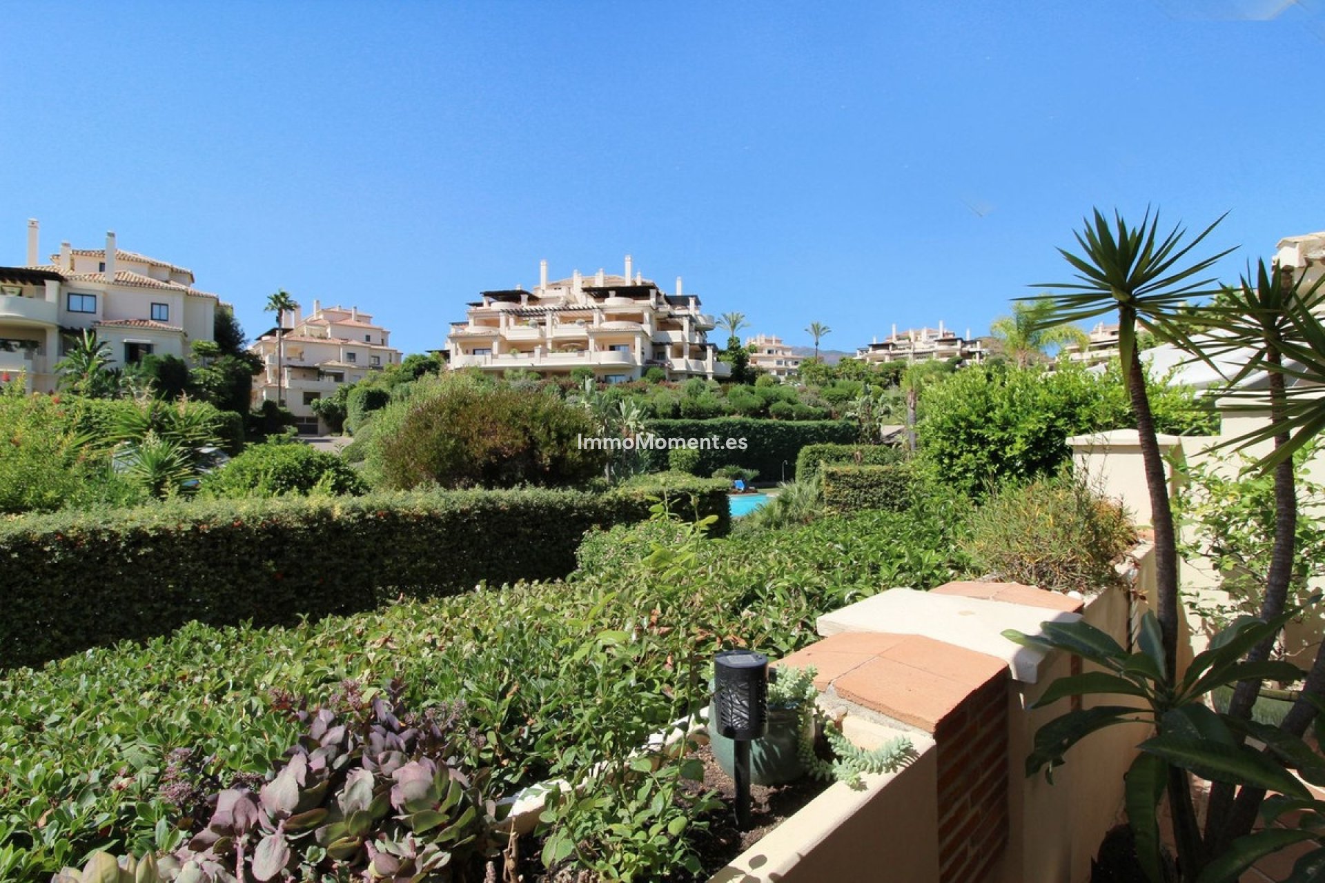 Resale - Apartment - Benahavís - Benahavís Centro