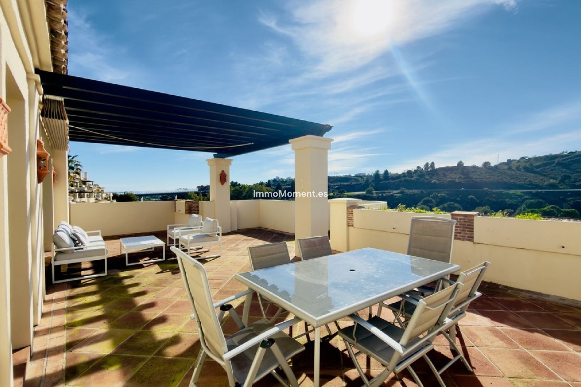 Resale - Apartment - Benahavís - Benahavís Centro