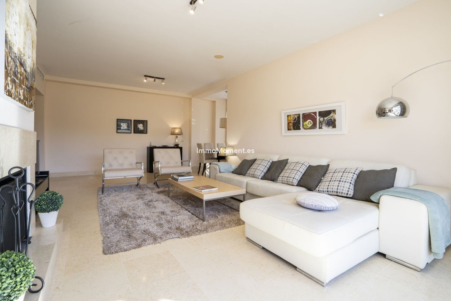 Resale - Apartment - Benahavís - Benahavís Centro