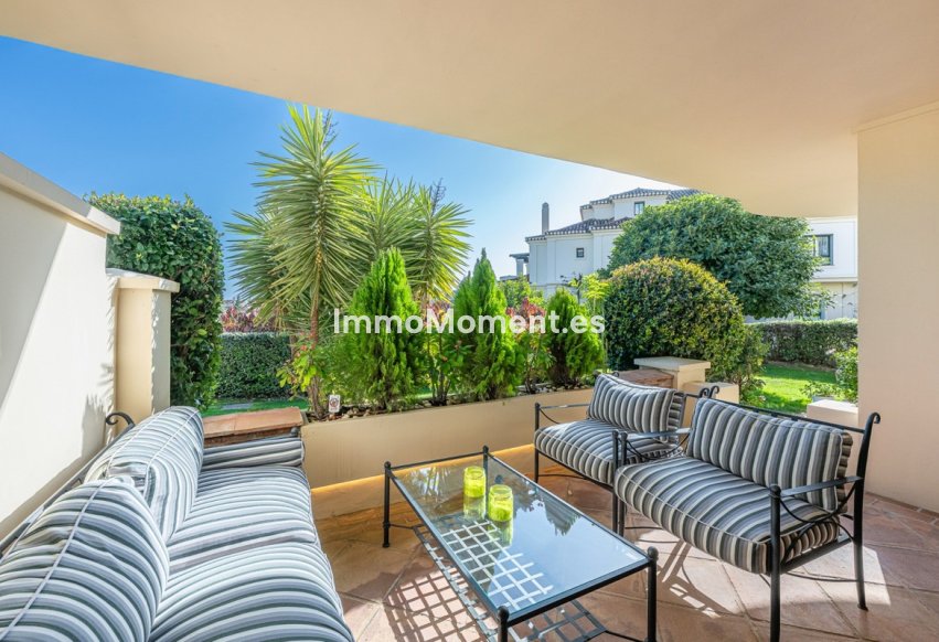 Resale - Apartment - Benahavís - Benahavís Centro