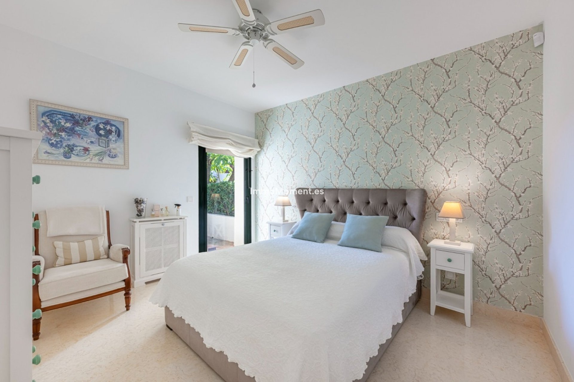 Resale - Apartment - Benahavís - Benahavís Centro