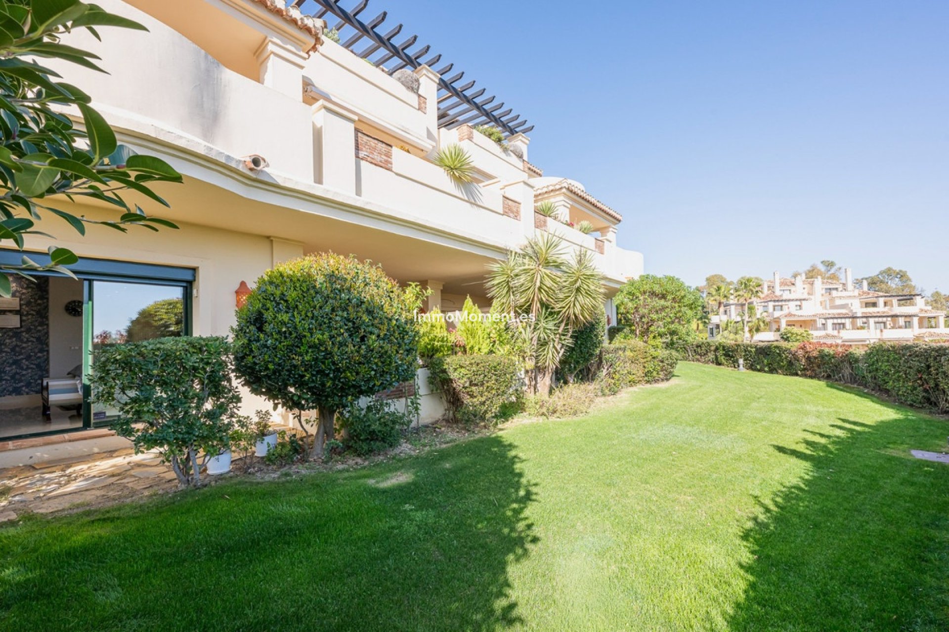 Resale - Apartment - Benahavís - Benahavís Centro