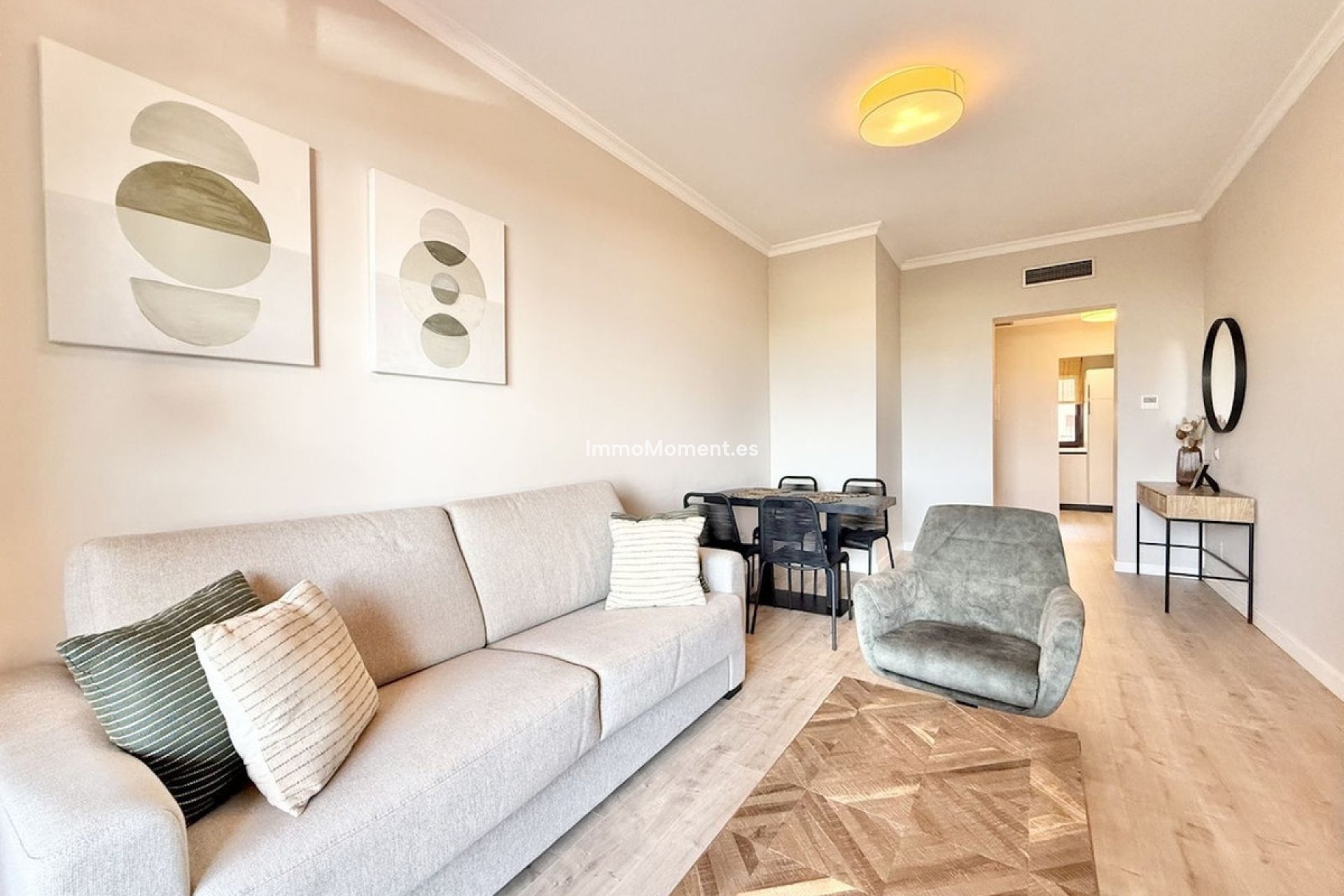 Resale - Apartment - Benahavís - Benahavís Centro