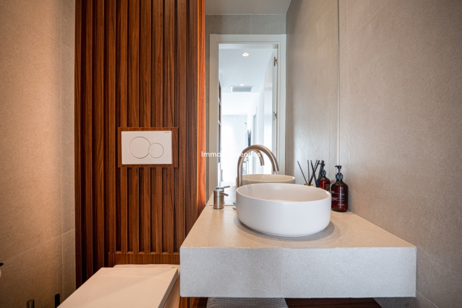 Resale - Apartment - Benahavís - Benahavís Centro