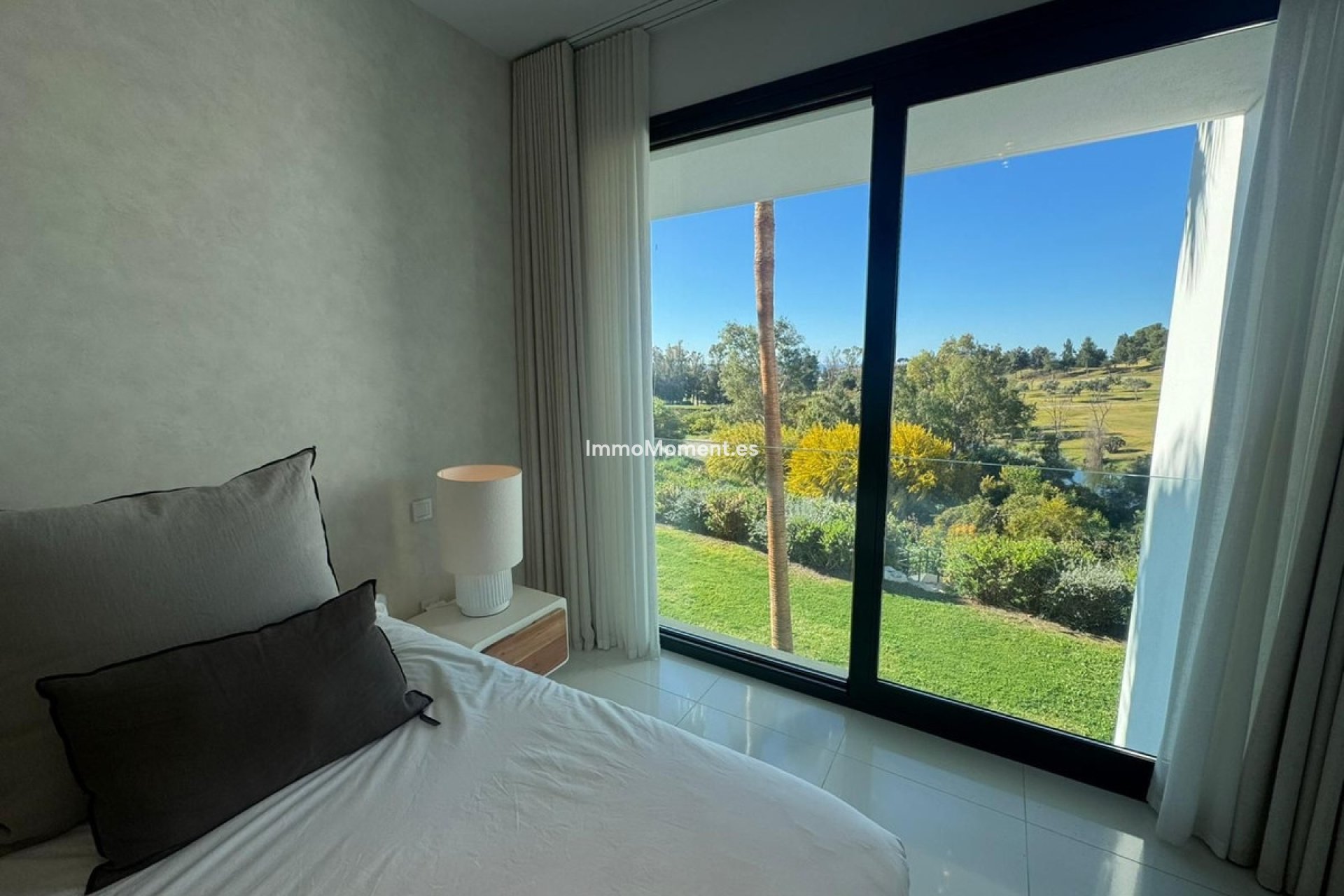 Resale - Apartment - Benahavís - Benahavís Centro