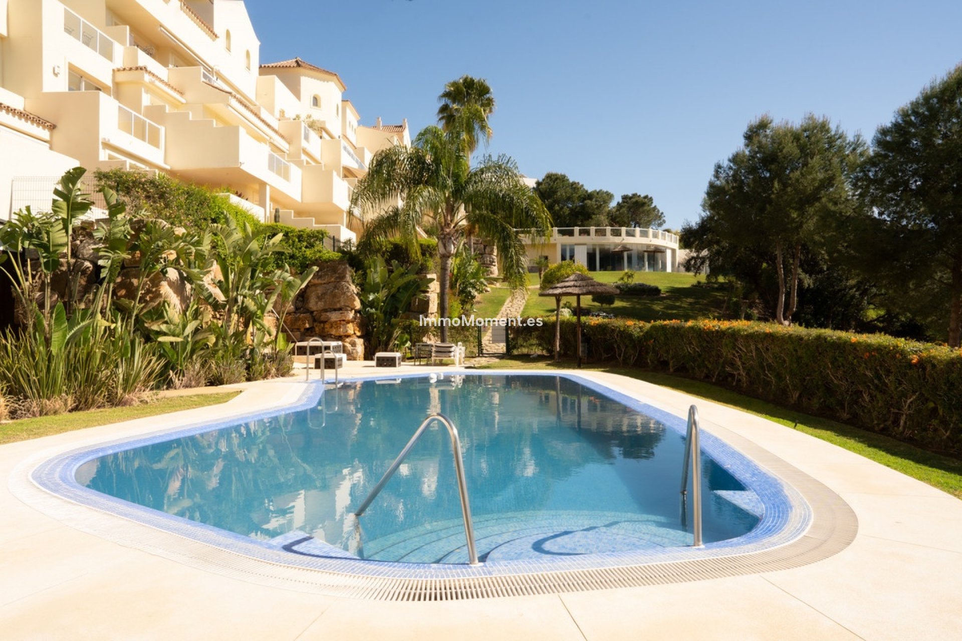 Resale - Apartment - Benahavís - Benahavís Centro