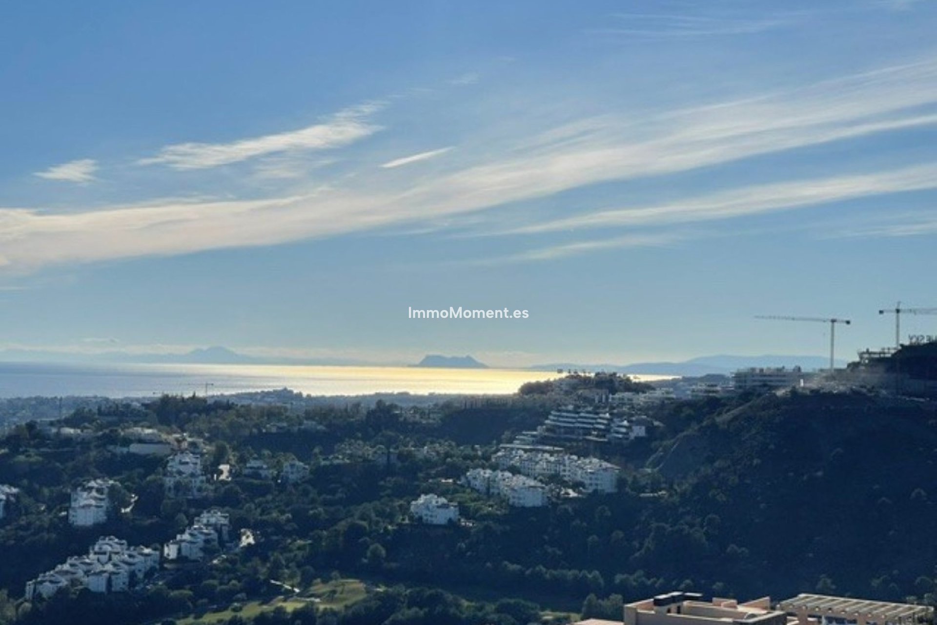 Resale - Apartment - Benahavís - Benahavís Centro