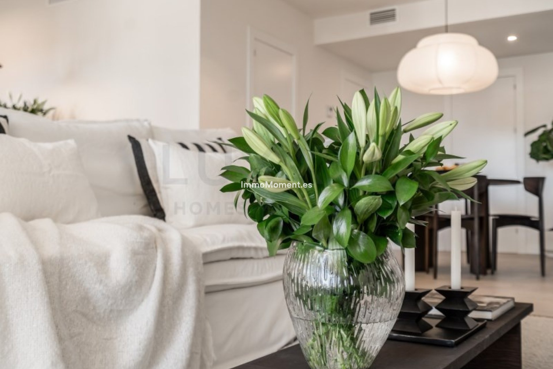 Resale - Apartment - Benahavís - Benahavís Centro